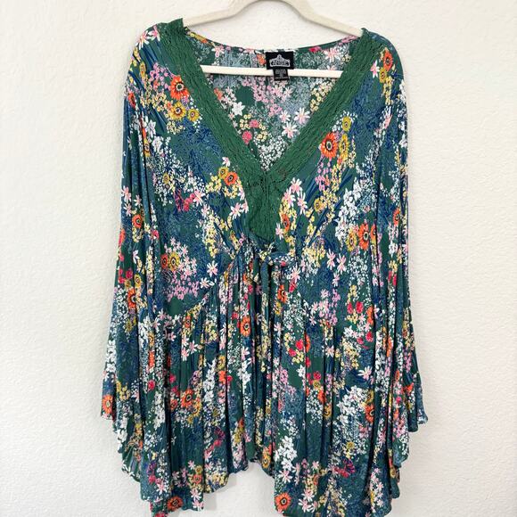 Angie Womens Blouse Top Size 1X Embroidered Floral Boho Flowy Wide Sleeve Green - Picture 1 of 7